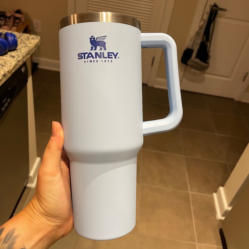 Cornflower Stanley 40 oz